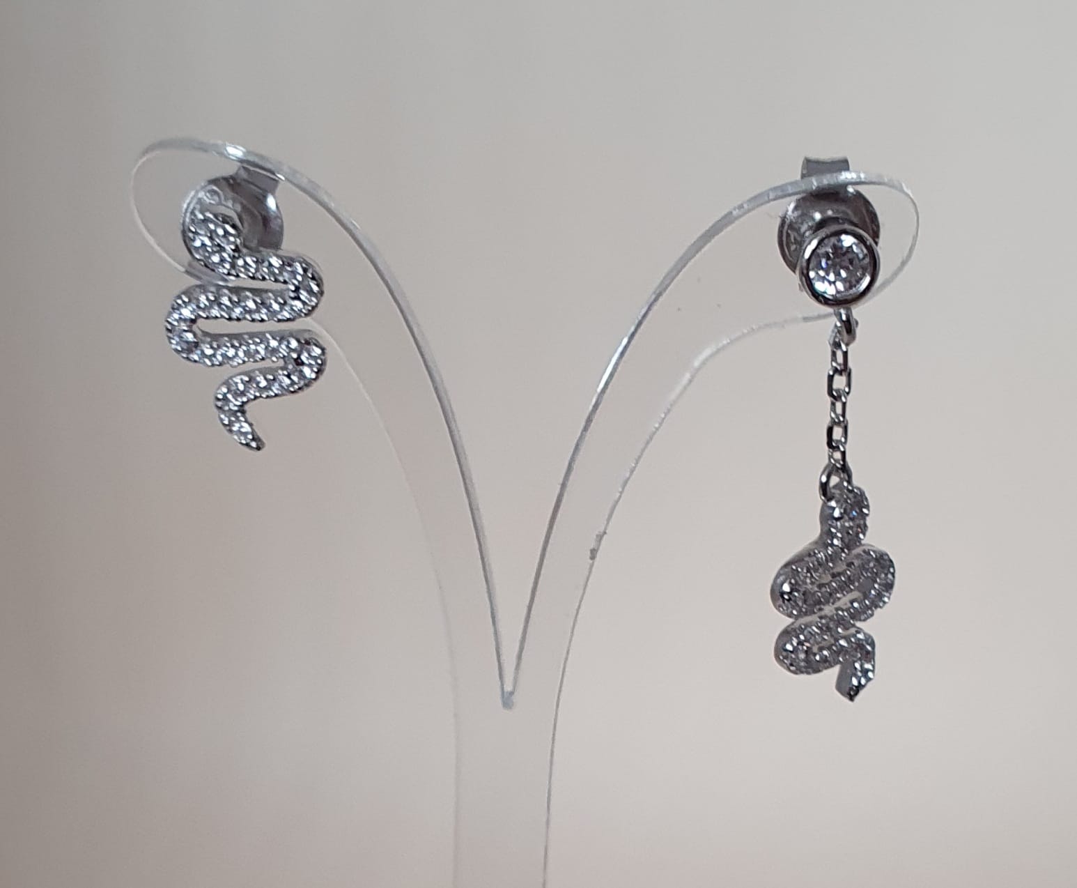 pendientes de plata con serpientes