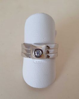 Sortija de oro blanco ancha