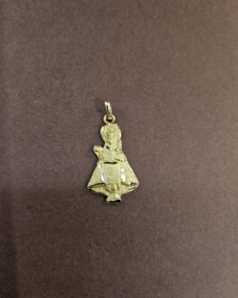 Silueta de la Virgen de Covadonga en oro