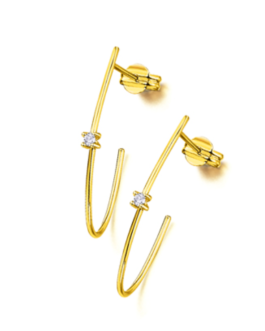 Pendientes tipo aros alargados de oro con diamante de Le Carré