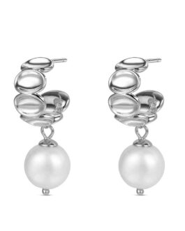 Pendientes tipo aro con perla de Rocío Martín