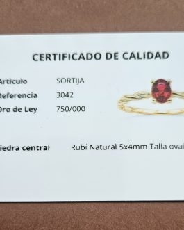 Sortija en oro con rubí con talla oval
